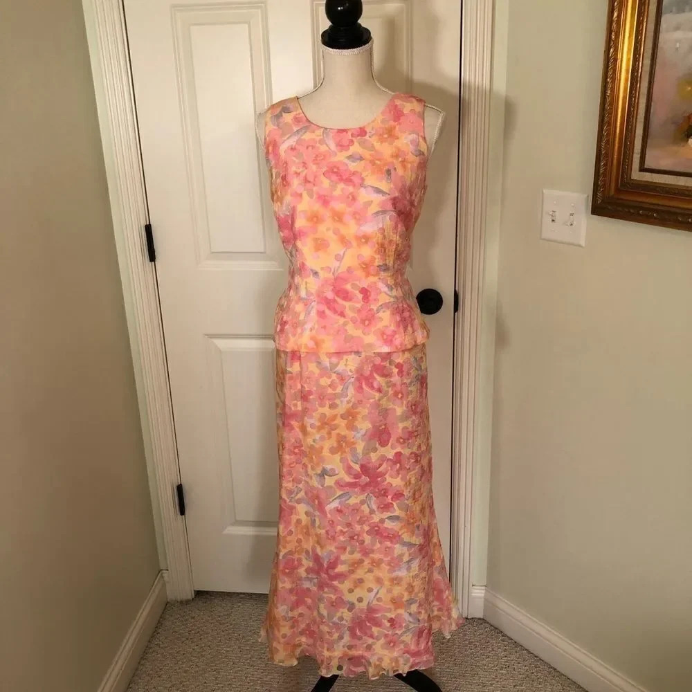 Althuser open back granny Liberty floral mod two piece skirt and top M/L